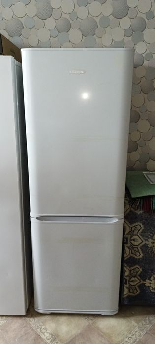 Продам холодильник бирюса
