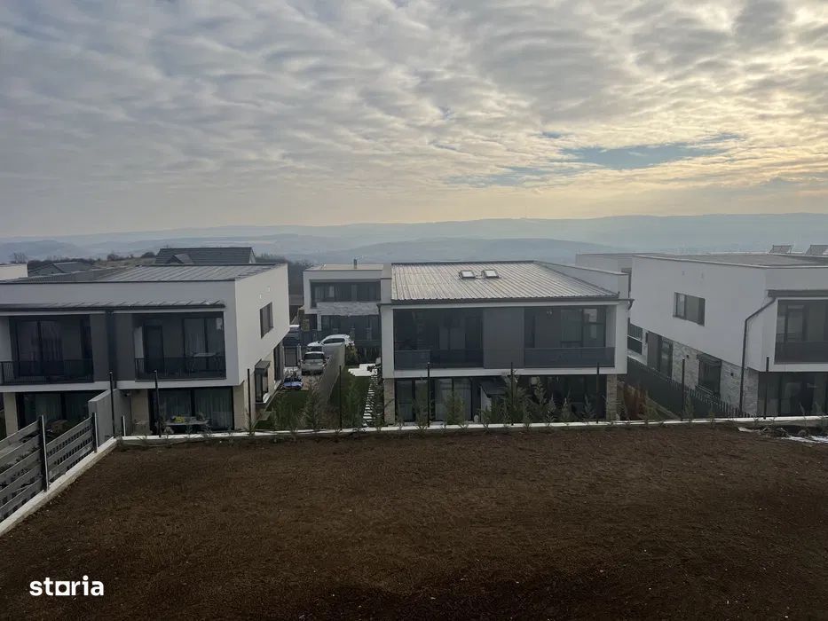 Casa tip dulpex 160 mp, teren 280 mp, parcare Iris