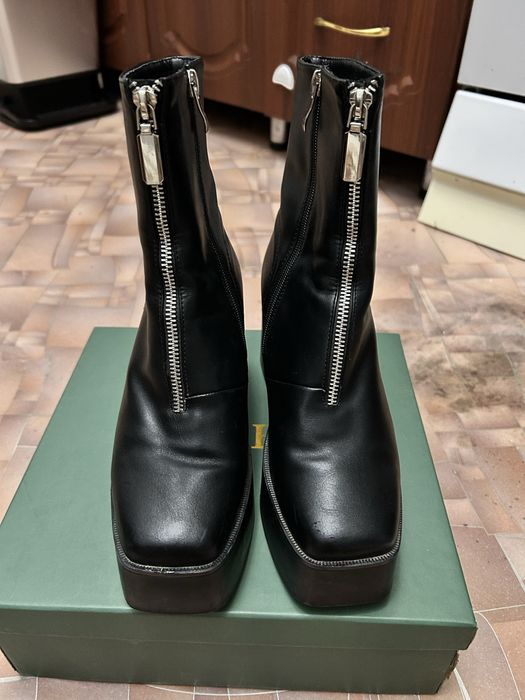 Продам ботильоны