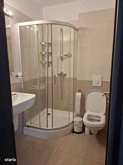 Inchiriere 3 Camere Lux