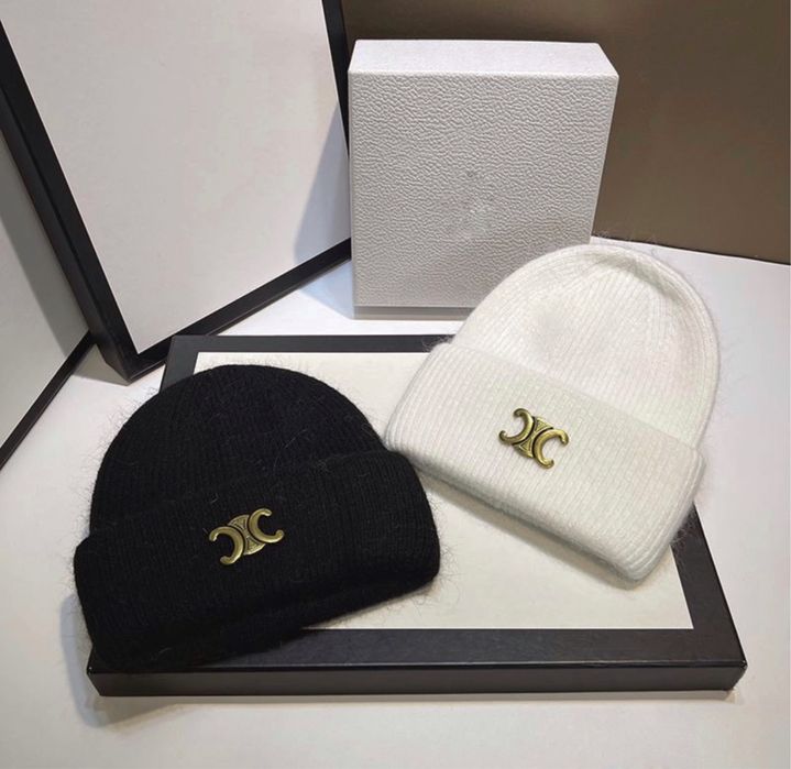 Căciulă Celine – neagră, nouă, din lână