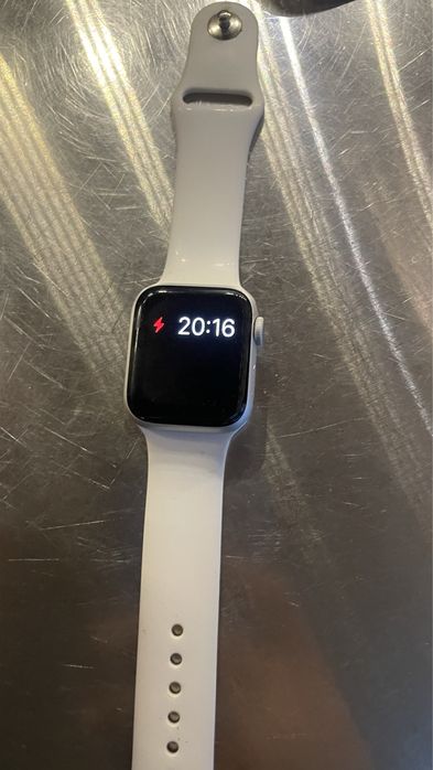 Macbuk 2013 apple watch 4 обменяю