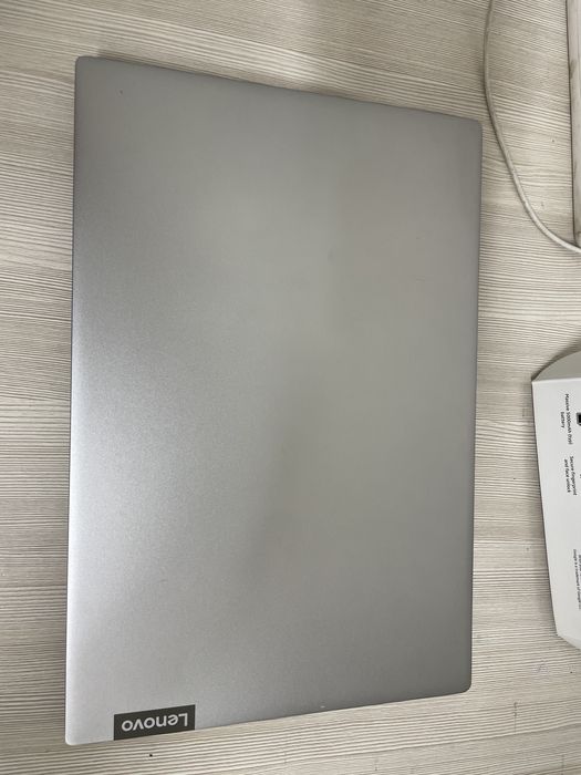 Ноутбук Lenovo Ryzen 3