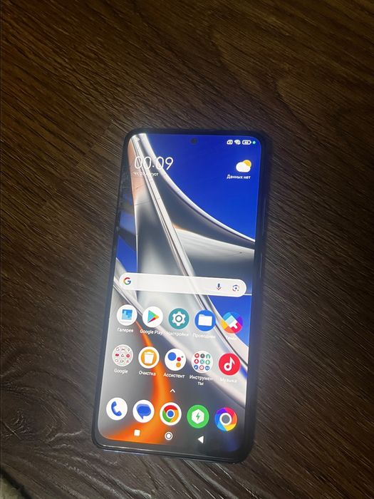 Продаётся POCO X4 Pro 5G на 256 ГБ