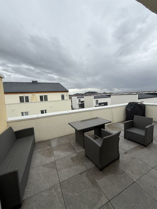 Vand Apartament Sanpetru