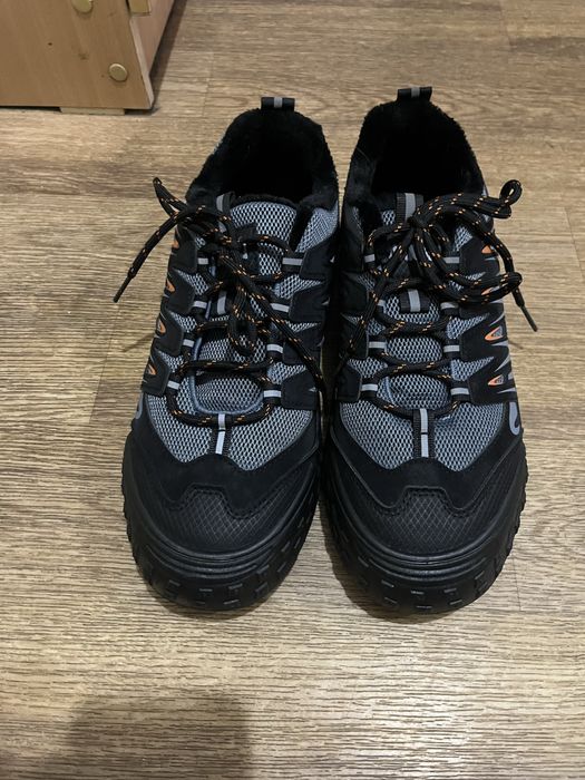 кроссовки зимние