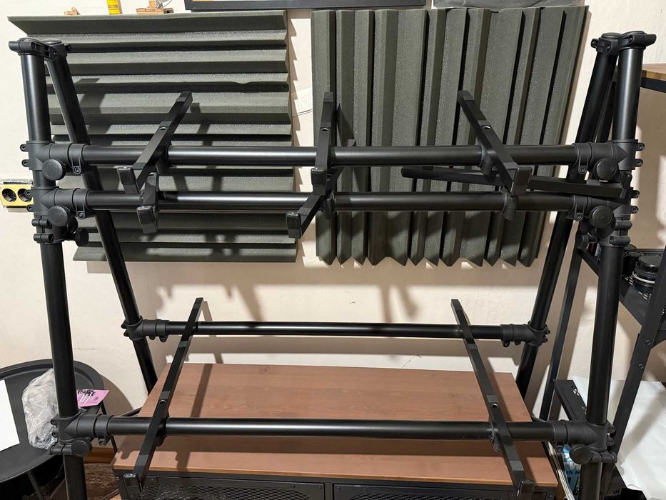 Jaspers 4D-105B стойка за синтезатори