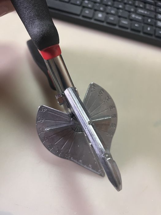 Ножницы для резки кабельного канала