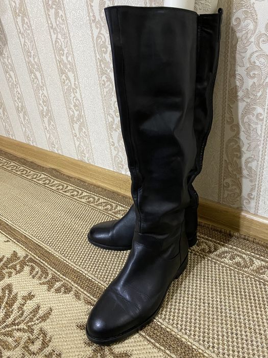 Зимние сапоги европейки