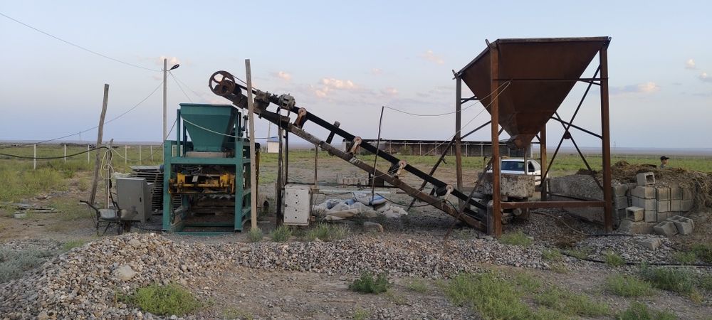 Пекаблочный станок, шлакоблочный станок,сплитерный станок,