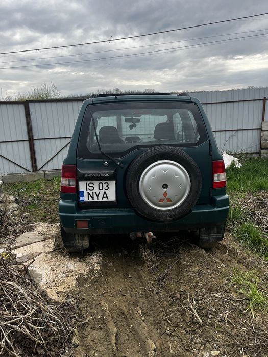 Vand masina mitsubishi pinin