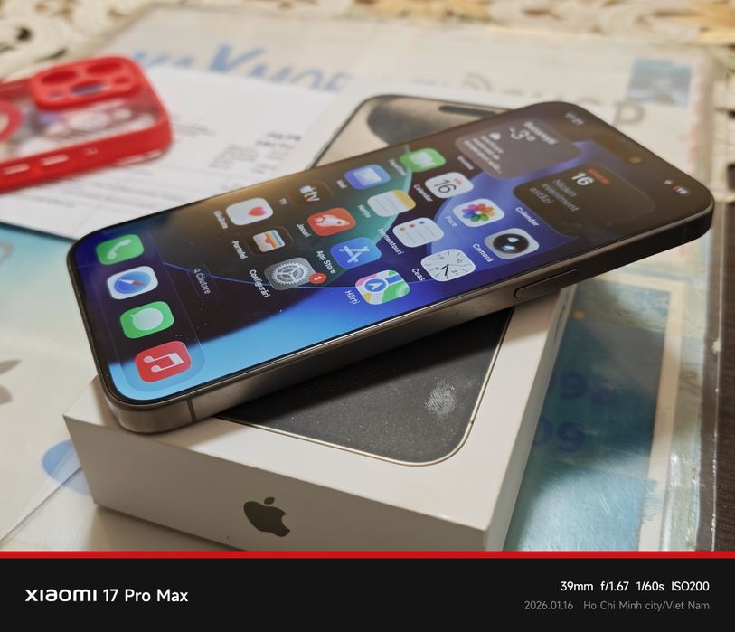 Apple iPhone 15 Pro Max -256 GB Natural Titanium  / garanție