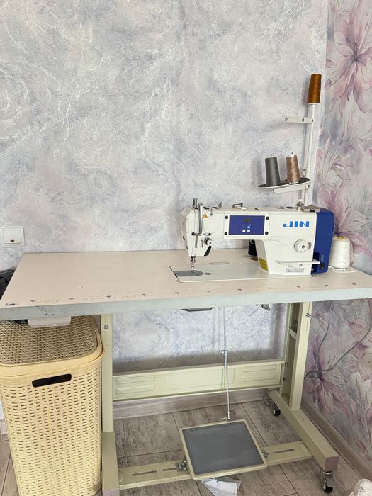 Швейная машина JIN L1-BA