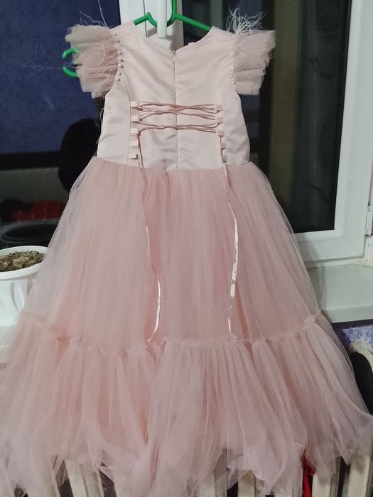 Красивое платье девочке