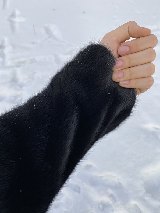 Продам шубу норка Blackglama