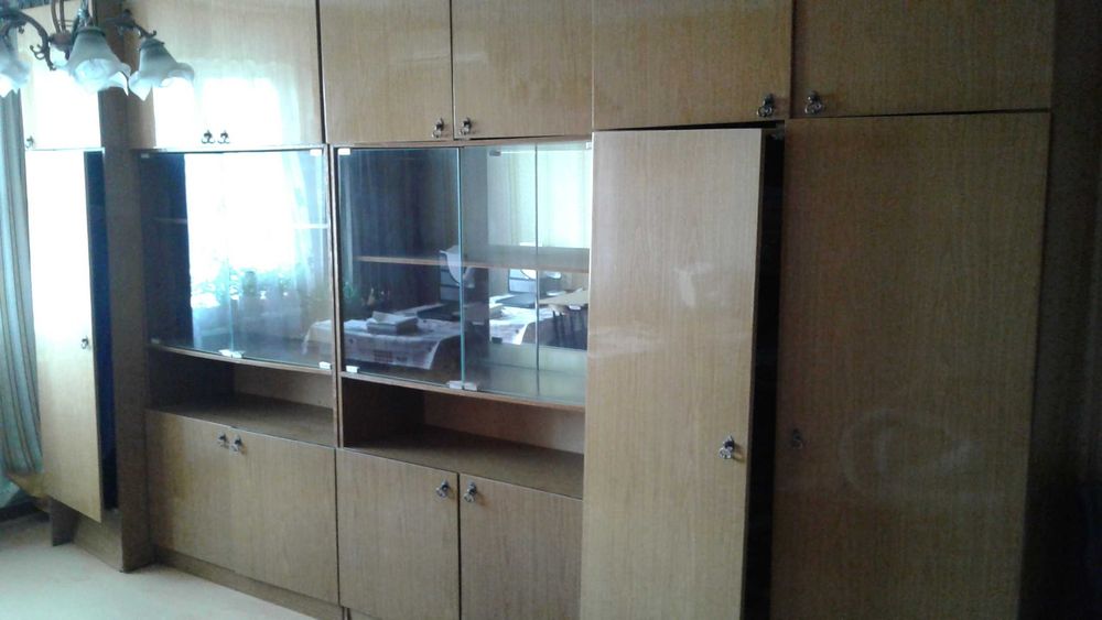 Удобная и вместительная Стенка