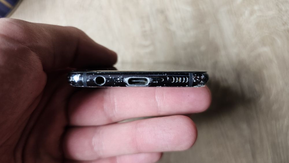 Samsung S10 negru