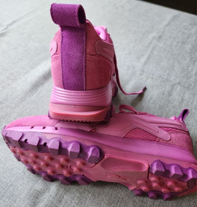 Маратонки Reebok чисто нови