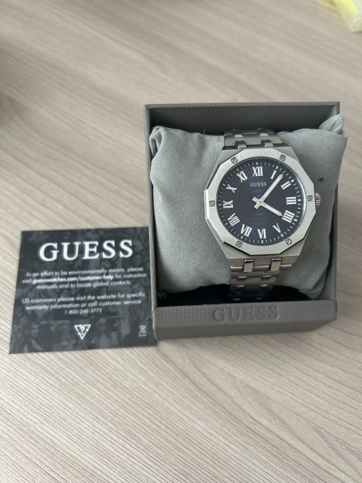 Продается часы Guess оригинал
