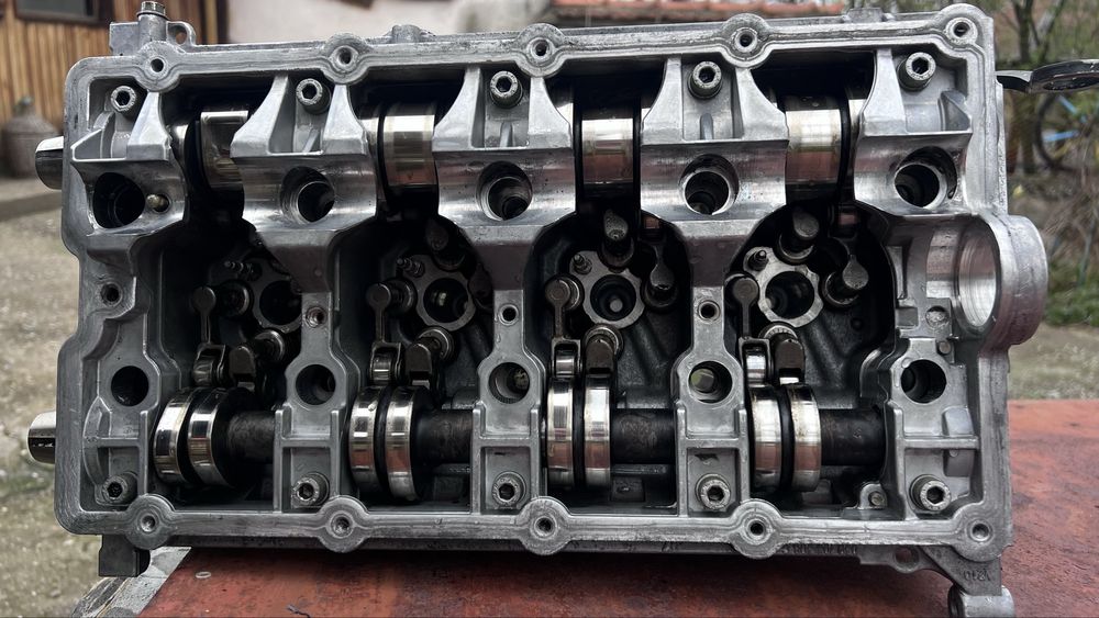 Продавам глава 2.0 170кс