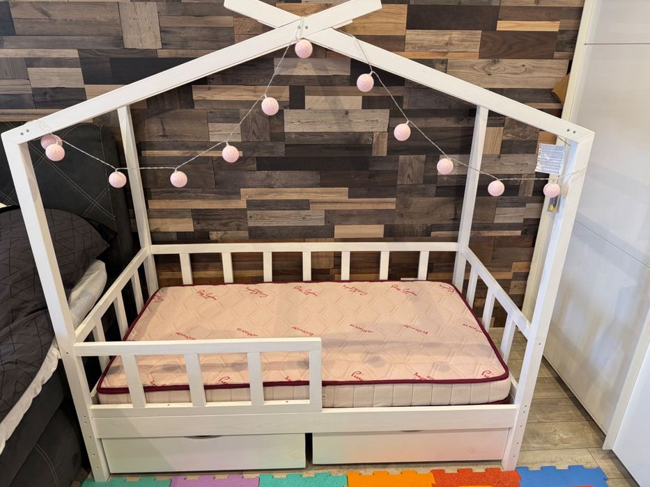 Детско легло-къщичка