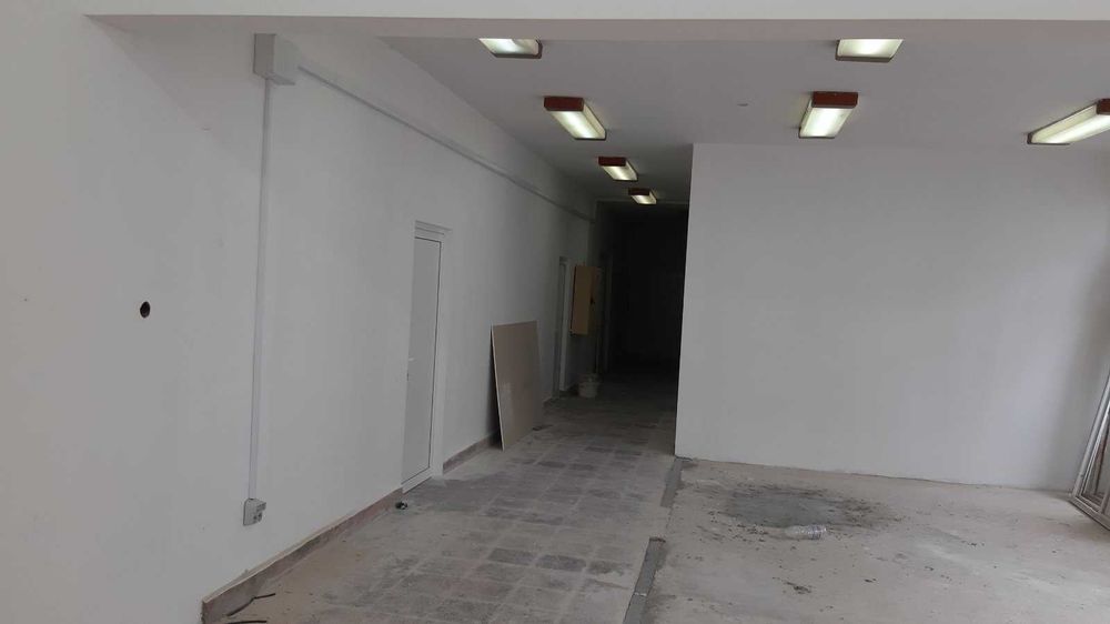 Дава се под наем Склад в Русе, Промишлена зона - Изток - 432 кв.м за 510 € - Снимка #2