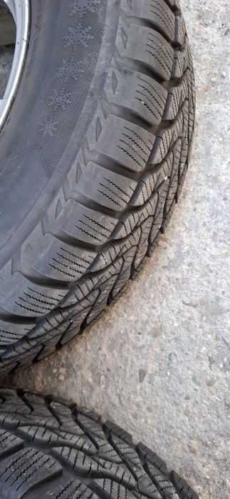 Лети джанти с Зимни Гуми За Suv 16"215/70 /16  Mitsubishi Hyundai Kia