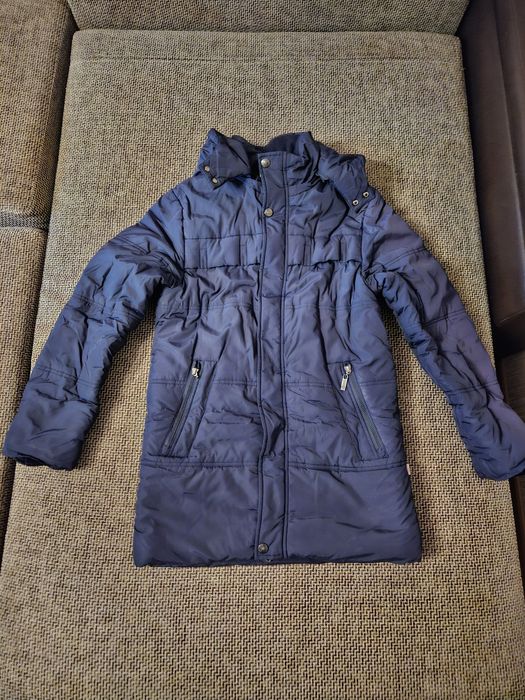 Продам пуховик подростковый