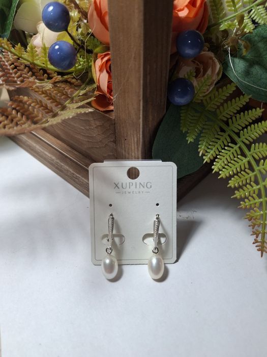 Продаются  серебряные серьги с жемчугом  и кольцо с жемчугом.  Отполир