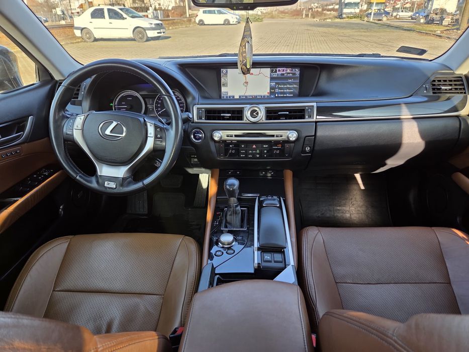 Lexus GS 450h F-Sport
