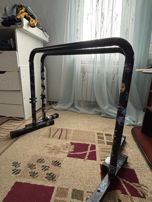 Продам брусья напольные