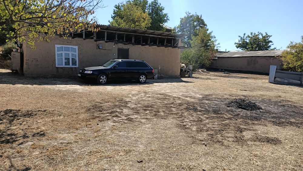 Продаётся срочна жилишный дом