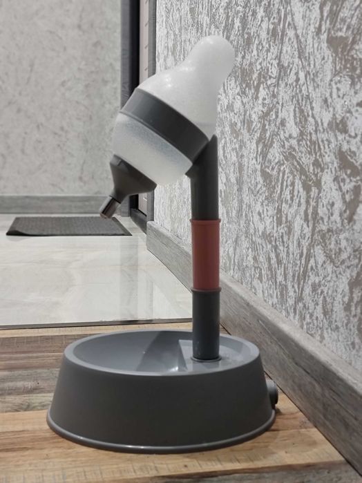 Поилка для собак "сухие усы"