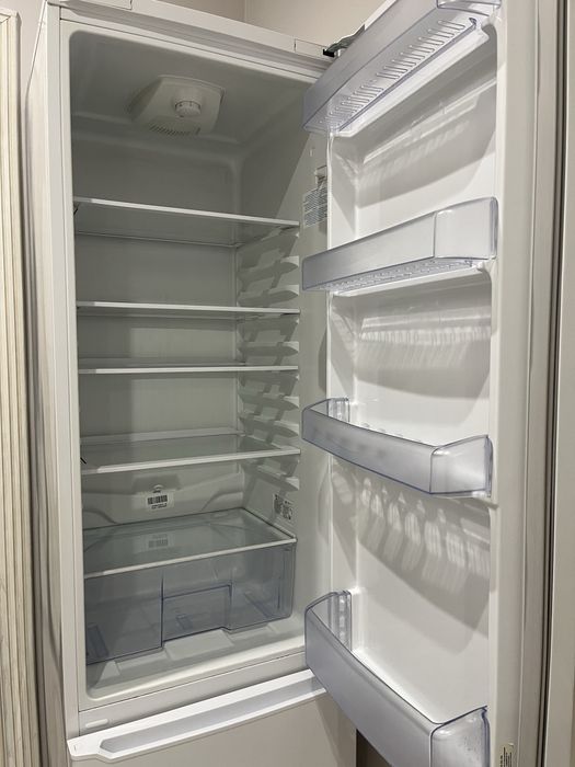 Продается холодильник в хорошем состояние