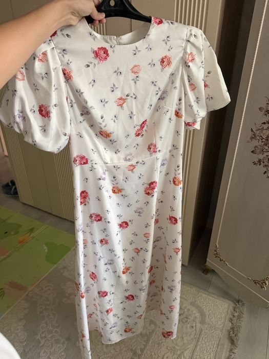 Продается вечерняя платья