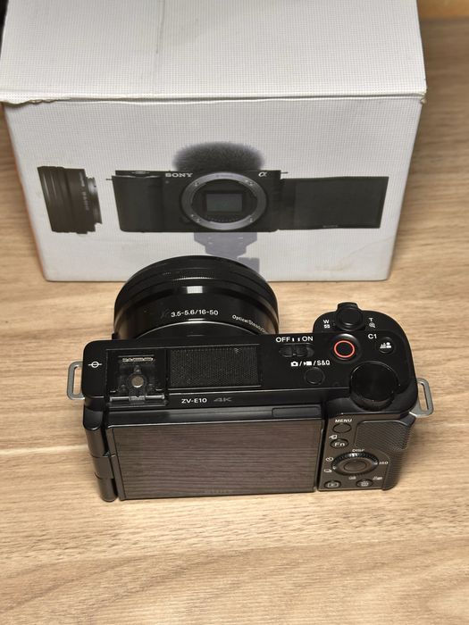 Sony zv-e10 с китом