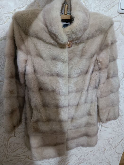 Норковая шуба в хорошем состоянии