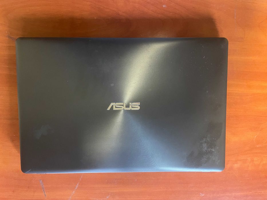 Vand Laptop Asus X550L 4Gb RAM, IntelCore i5-4200CPU-1,60Ghz, in stare de functionare, 250 lei