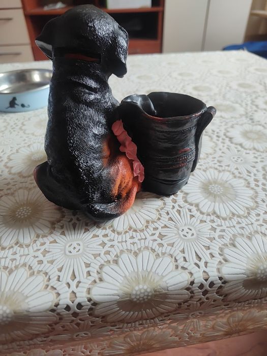 Касичка - Куче и обувка.