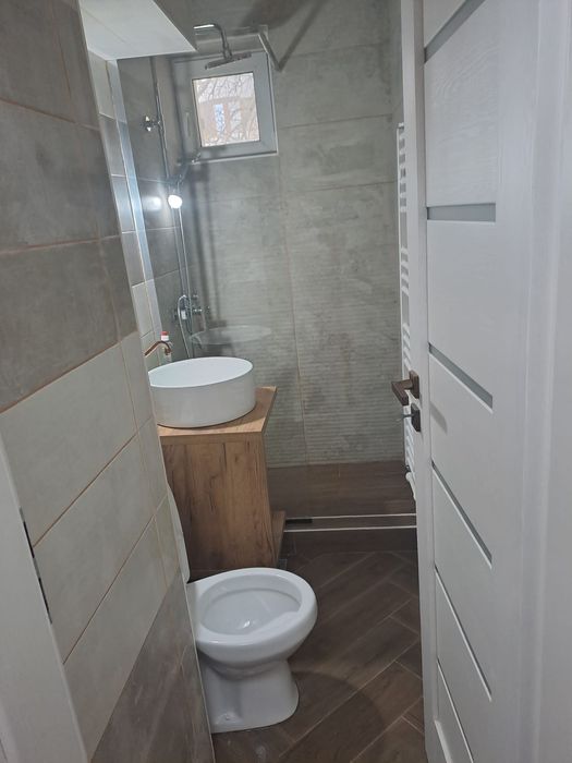 Vând apartament cu o cameră