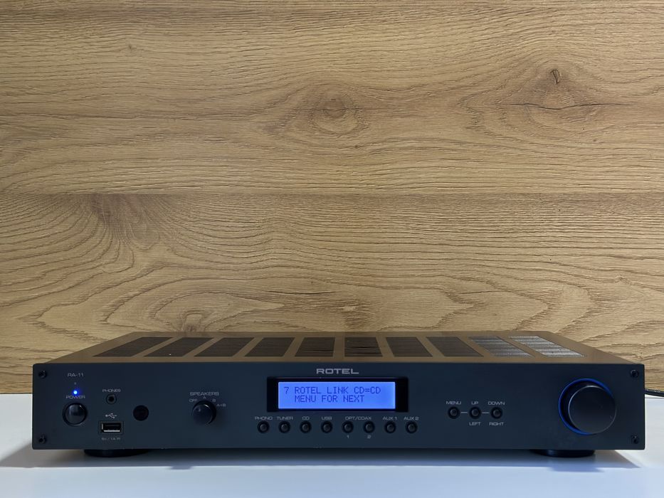 Amplificator Stereo Rotel RA 11 Sunet Superb