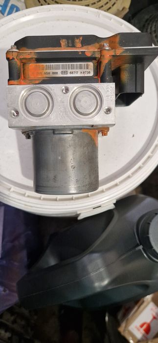 Модул АБС за BMW e60, e61, e90, e91, e92, e93