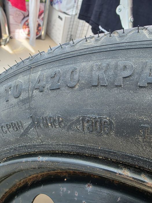 Vând roata de rezerva slim pentru BMW