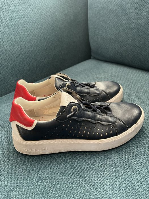 Туфли Bugatti размер 37