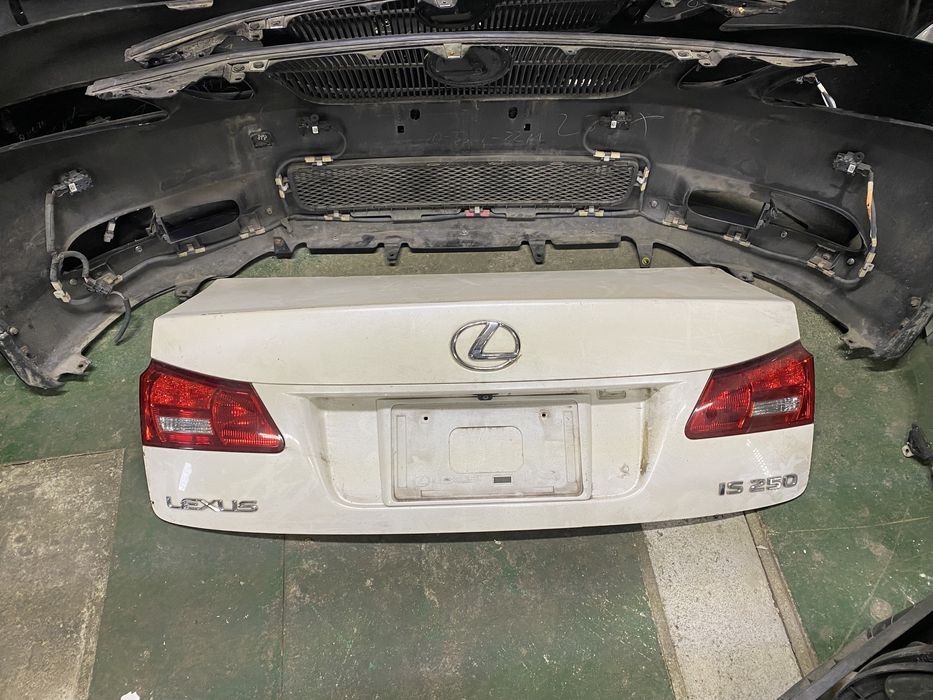 Авторазбор Lexus Is250-300