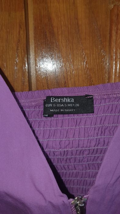 Top scurt Bershka
