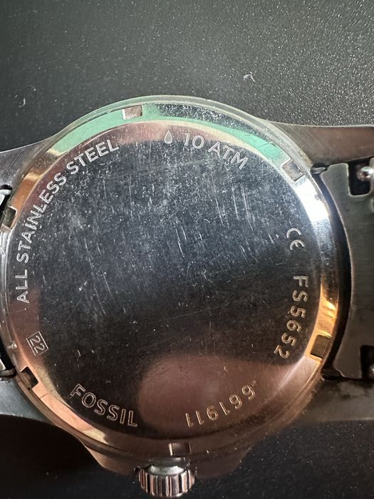 Ceas Fossil FB-01 model FS5652.