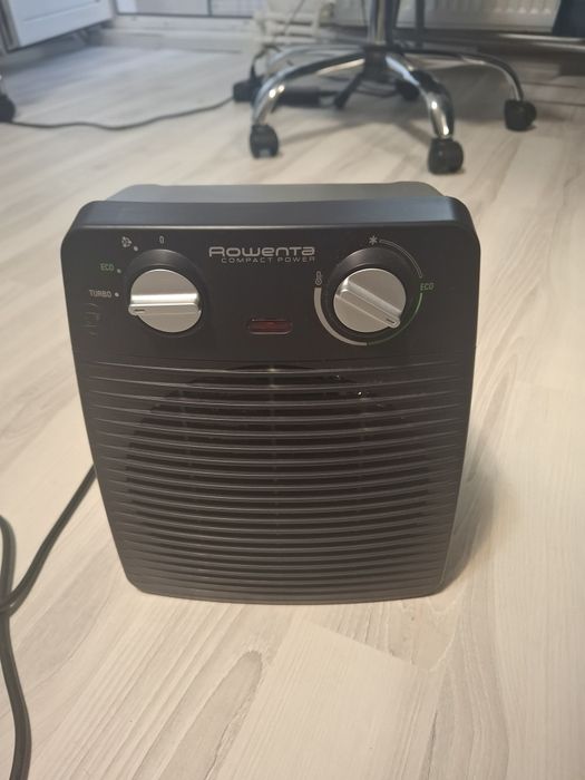 Aerotermă Rowenta - SO2210F0, 2000W, neagră