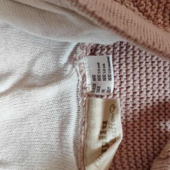 Плетени детски жилетки