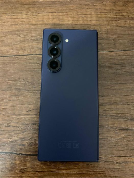 Самсунг Z Fold 6